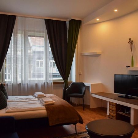 Main Prague Square Apartments Sauna And Fireplace エクステリア 写真